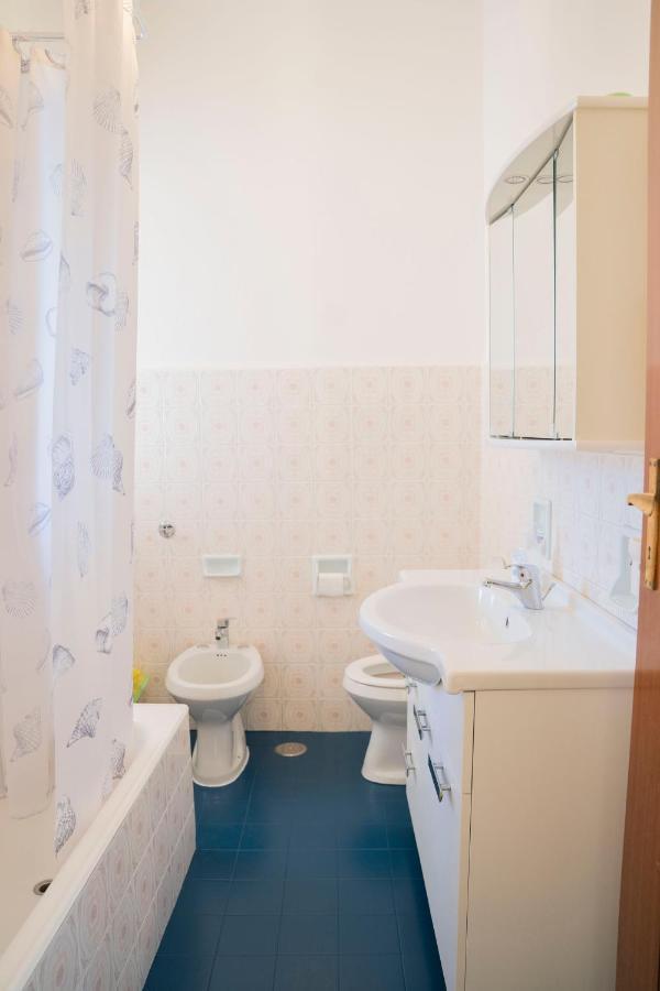 شقة 093 - Casa Panorama, Vista Mare E Vista Portofino, 500 Metri Centro Di Chiavari, Posto Auto Gratis Incluso المظهر الخارجي الصورة