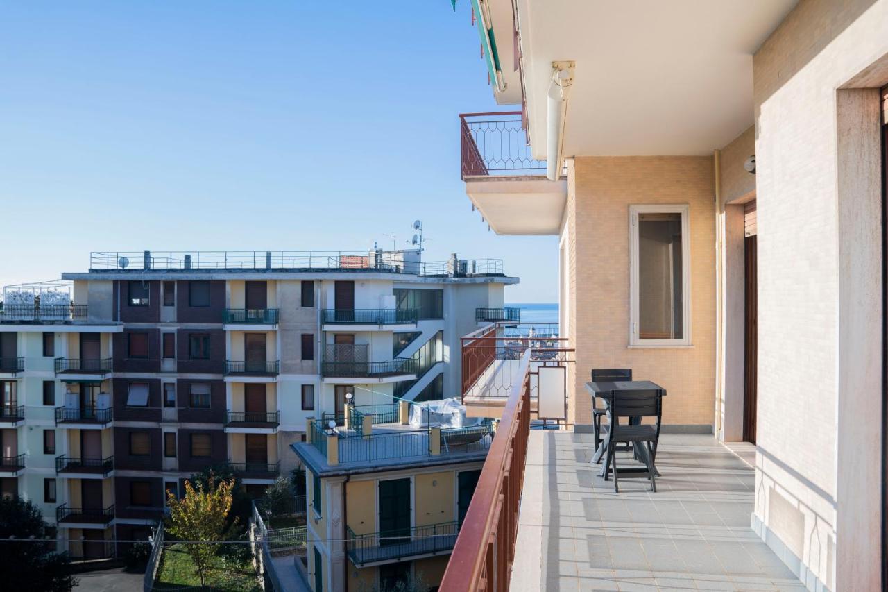 شقة 093 - Casa Panorama, Vista Mare E Vista Portofino, 500 Metri Centro Di Chiavari, Posto Auto Gratis Incluso المظهر الخارجي الصورة